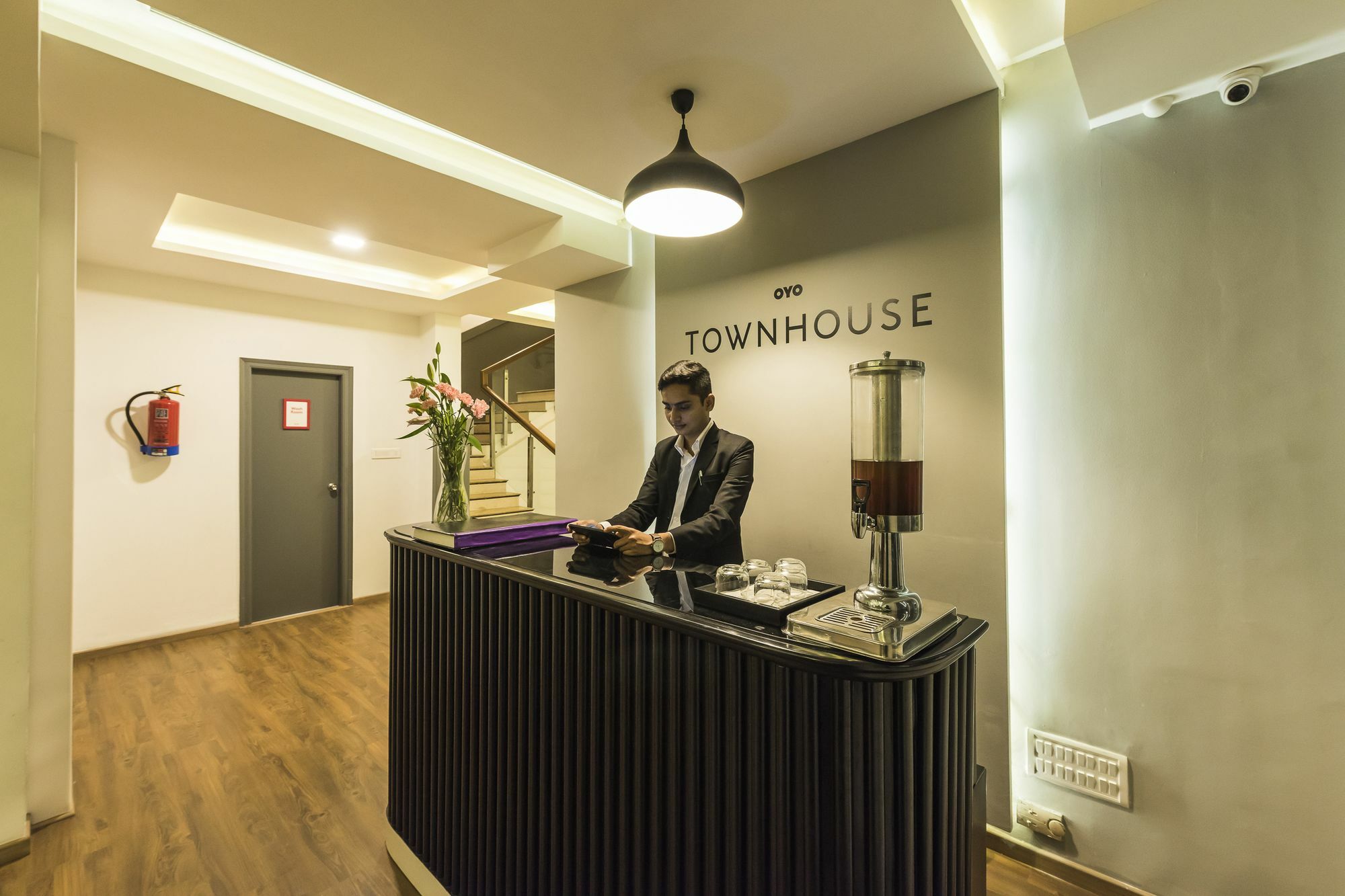 Oyo Townhouse 014 Mg Road Bangalore Eksteriør billede