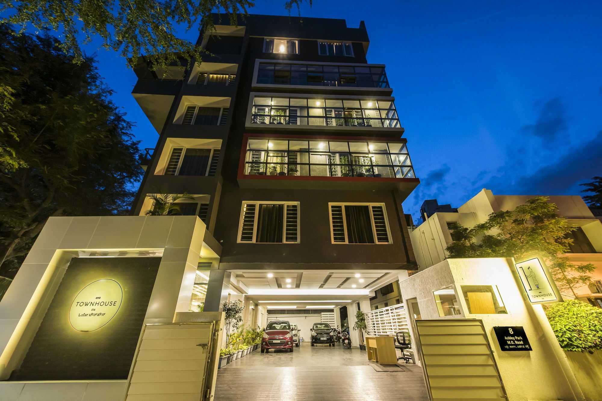 Oyo Townhouse 014 Mg Road Bangalore Eksteriør billede
